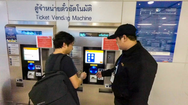 Bangkok zwiedzanie z polskim przewodnikiem bilety do metra